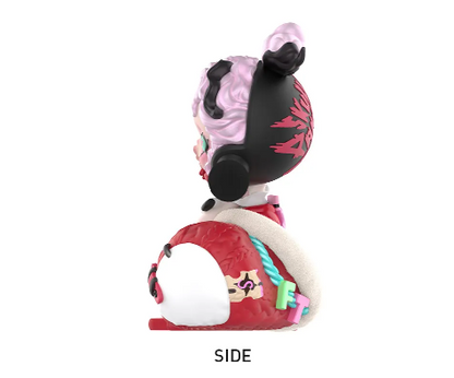 SKULLPANDA The Stocking Surprise Figure