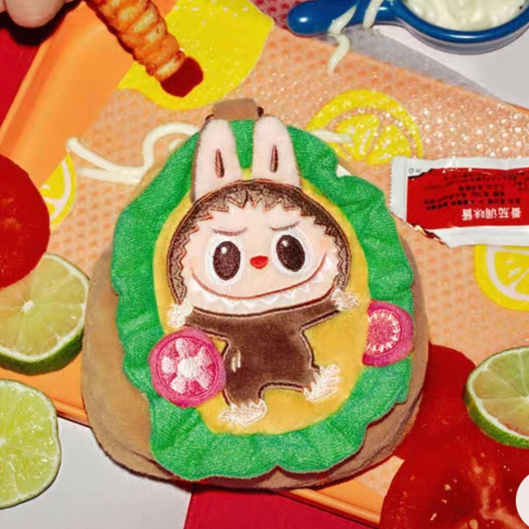 ラブブ　Wacky Mart サンドイッチ ミニバッグ Wacky Mart LABUBU サンドイッチ ミニバッグ - メルカリ